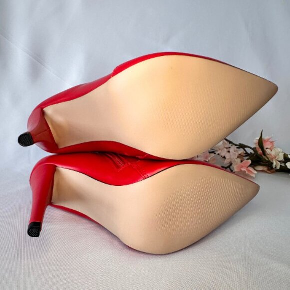 Turn Up the Heat in Red Cuffed High-Heeled Booties NWOT - Picture 8 of 8